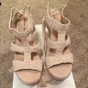 Moda Spana Women's Tan Espadrille Sandals